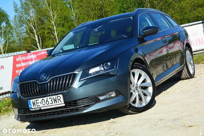 Skoda Superb 2.0 TDI SCR Style DSG - 2