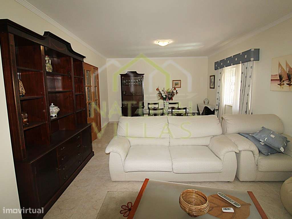 Apartamento T2 em Faro | Arrendamento para Empresas - Grande imagem: 2/14