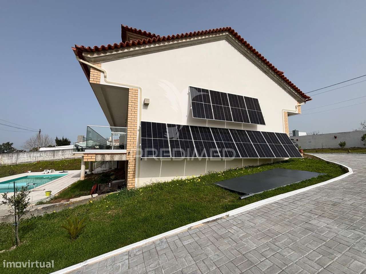 Moradia tradicional T4 com piscina e vista desafogada sobre o campo... - Grande imagem: 3/25