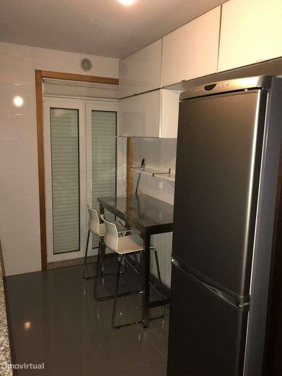 T2 mobilado próximo do Glicínias - Grande imagem: 4/17