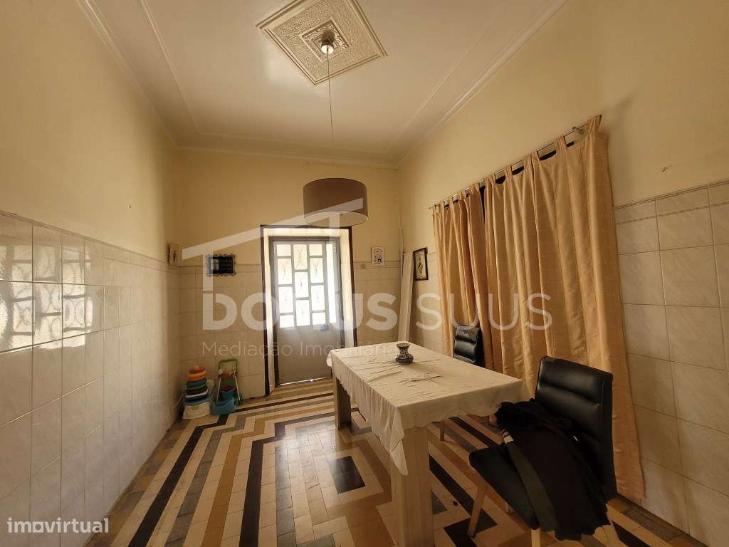 Imóvel com potencial para construção de edifício habitacional em lo... - Grande imagem: 4/9