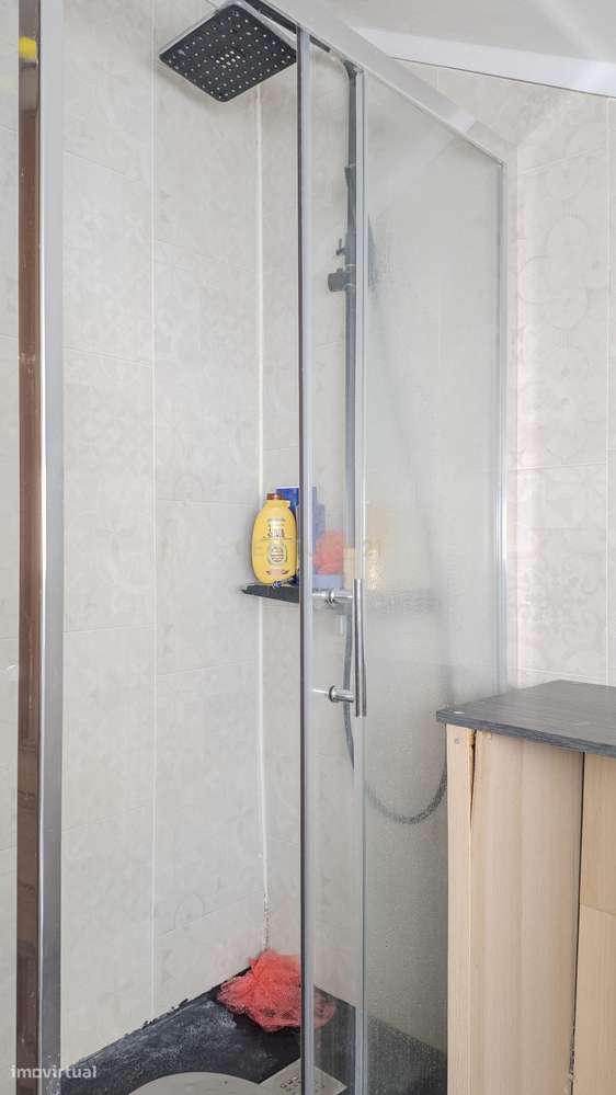 Moradia 4 frentes, T4 em Paiço, Lavra-15