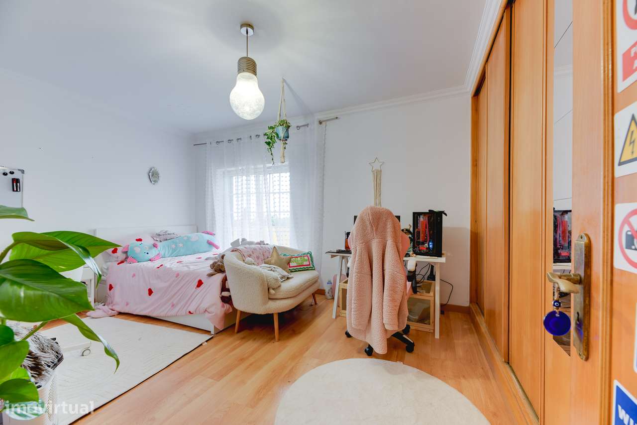 MORADIA T2+2 COM PISCINA | ALHANDRA | SÃO JOÃO DOS MONTES - Grande imagem: 5/49