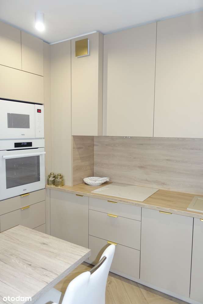 Nowoczesne 2-pokojowe mieszkanie z AGD i umeblowaniem – Os. Komes-5