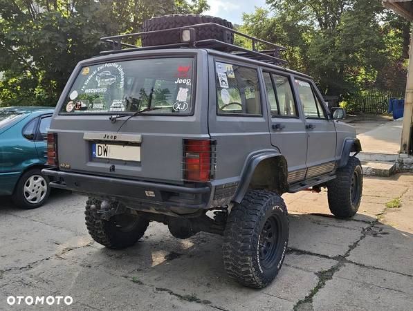 Jeep Cherokee 4.0 Limited - 5