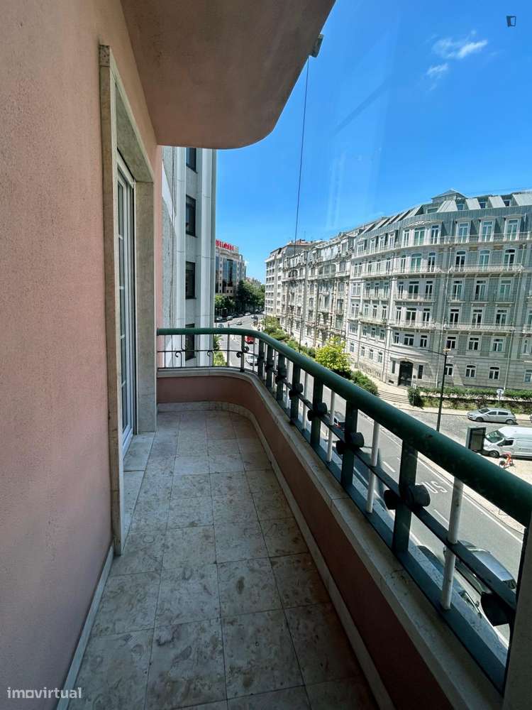 Apartamento com 3 quartos - localizado em Marquês de Pombal Lisbon - Grande imagem: 5/8