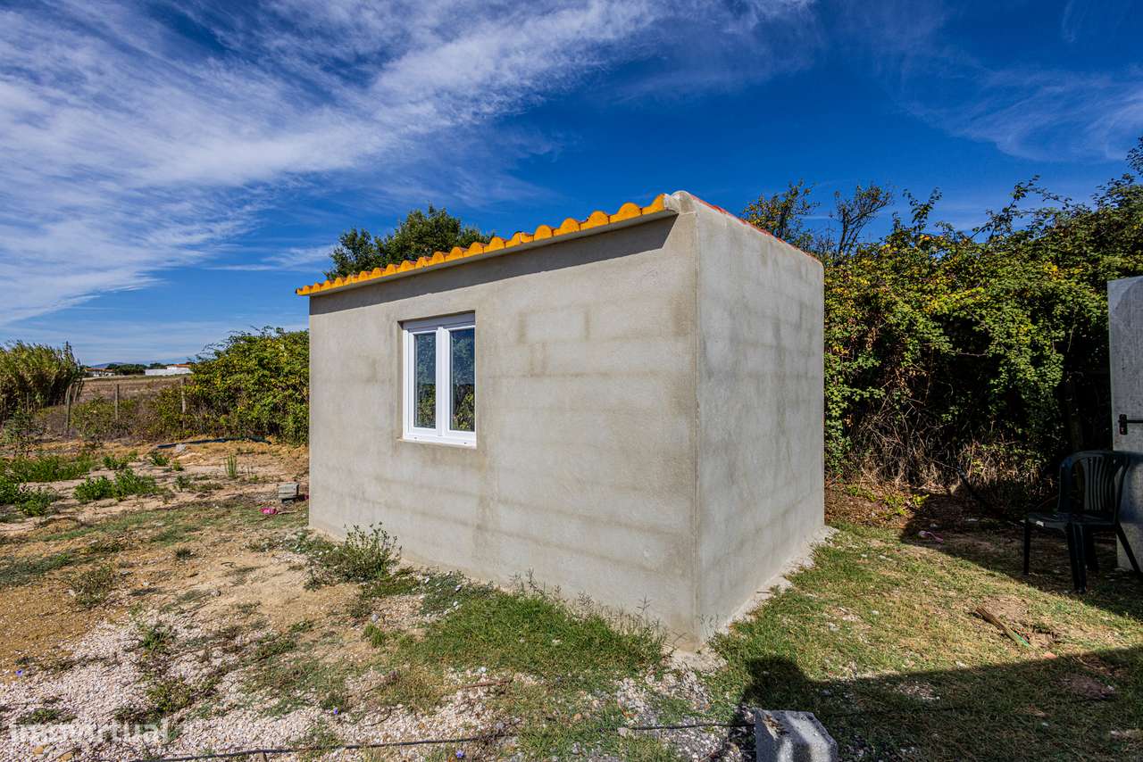 Excelente propriedade com área total de 13 680m2, localizada na Ereira-2