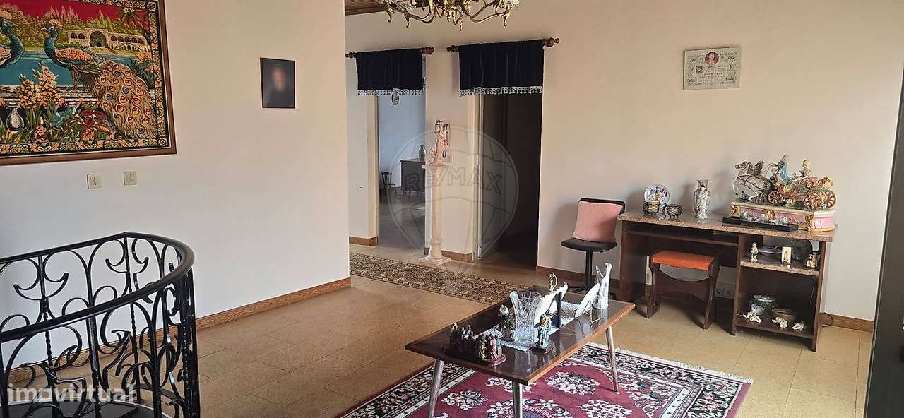 Moradia T5 para venda-19