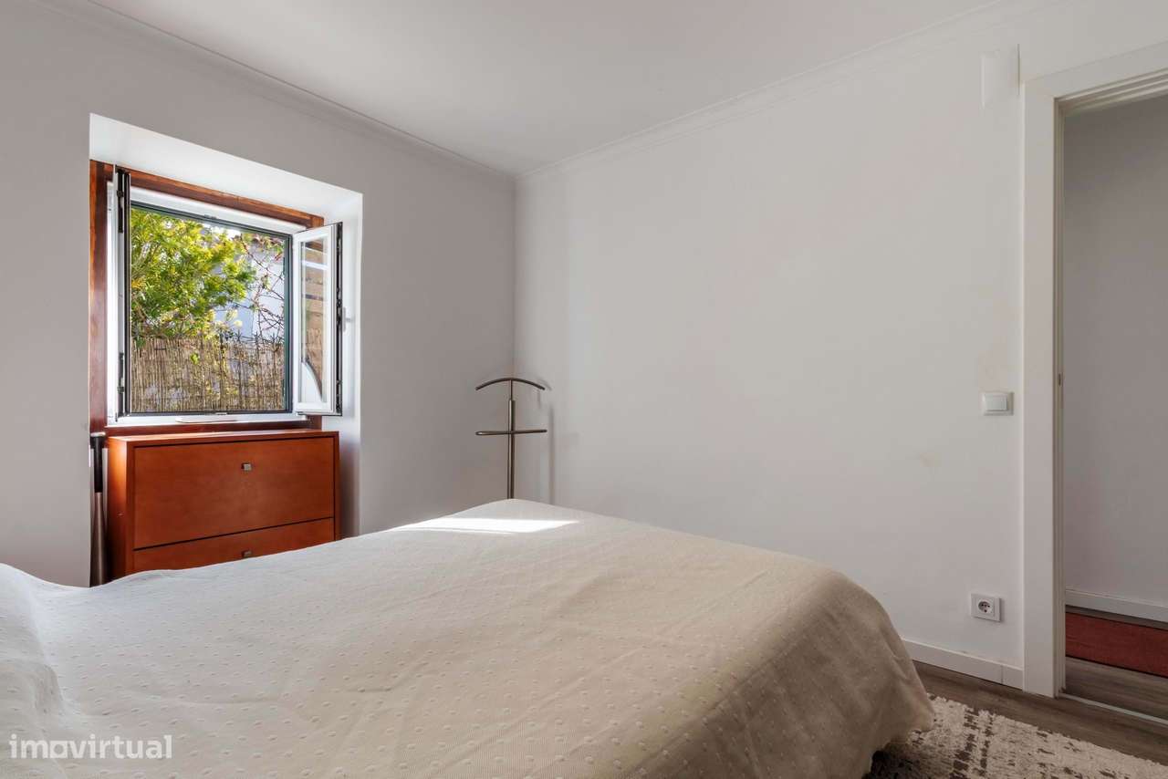 Apartamento T3+1 com Terraço e 3 Wcs em Galamares, Sintra-29