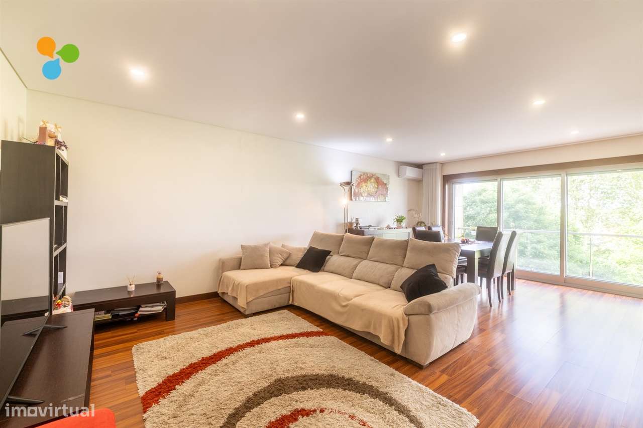 Apartamento T4 Venda em Paranhos,Porto-0