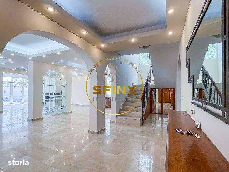 Vila cu piscina 420 mp construiti, teren 828 mp Domnesti, comision 0-1