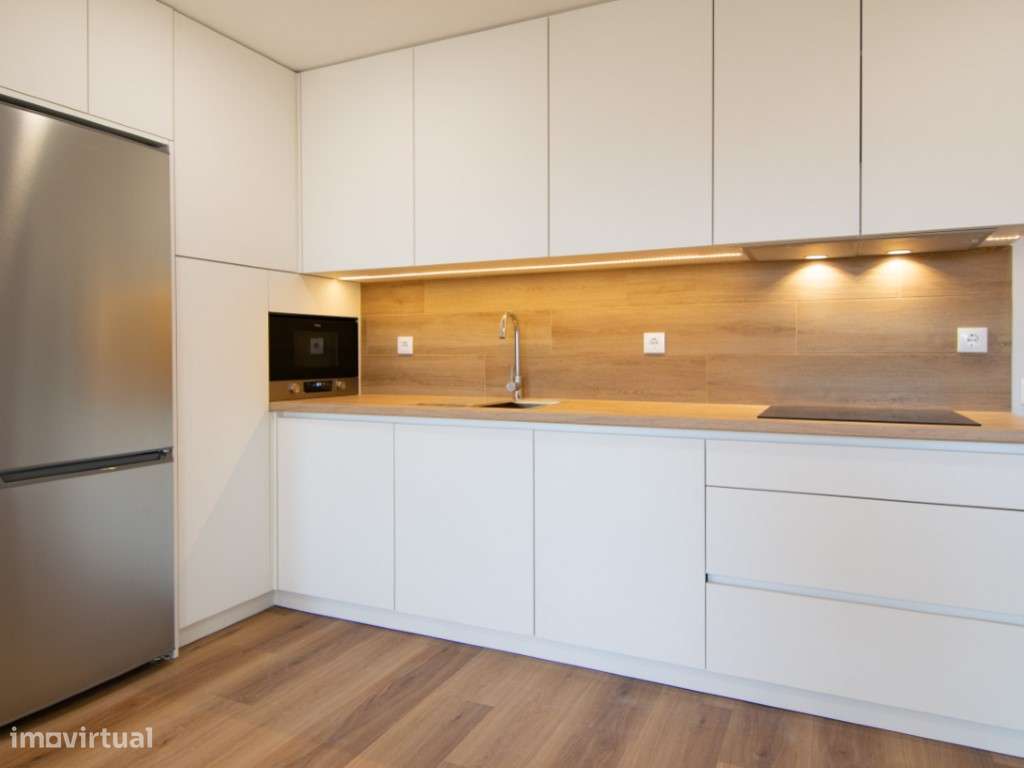 Escritório Totalmente Remodelado e Equipado - Grande imagem: 3/19