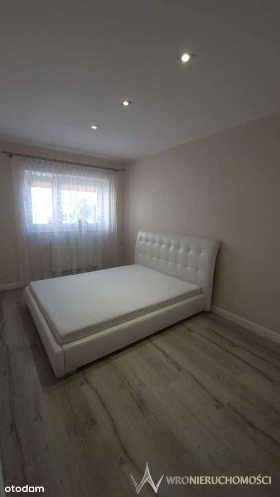 Kąty Wrocławskie - dom 220 m2 - 3 mieszkania-16