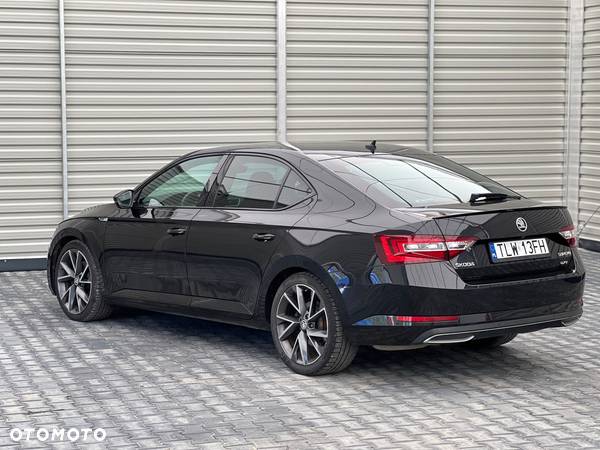 Skoda Superb 2.0 TDI 4x4 Sportline DSG - 20