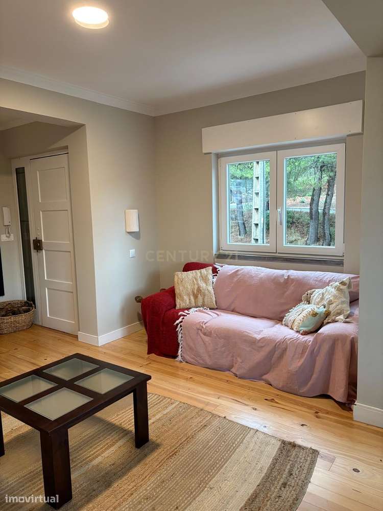 T2 com garagem em Caxias - Arrendamento - Grande imagem: 4/31