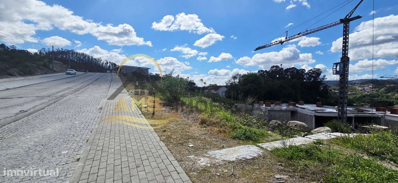 TERRENO DE CONSTRUÇÃO PARA MORADIAS EM BANDA - Grande imagem: 4/18