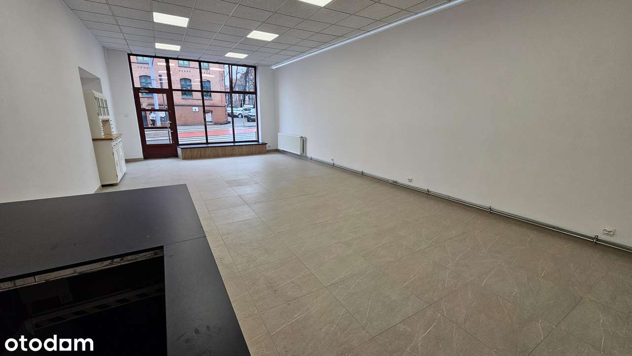 Komfortowy lokal 48,70m2 plus piwnica 19,50m2 NOWA CENA-6