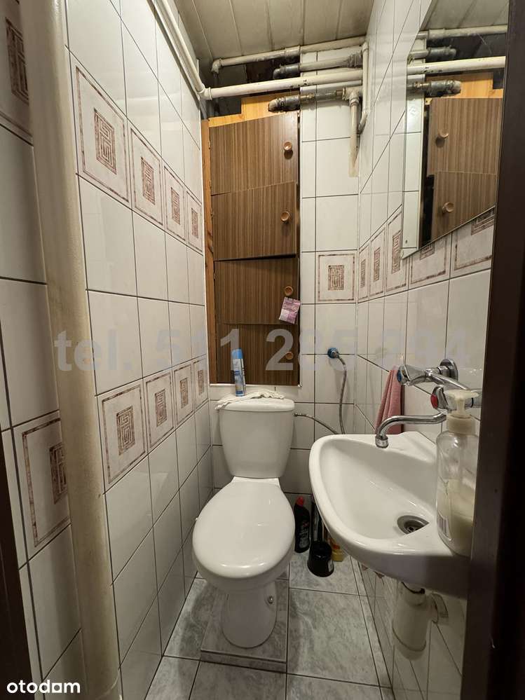 Dom wolnostojący, zielona okolica, klimatyczna działka.-5