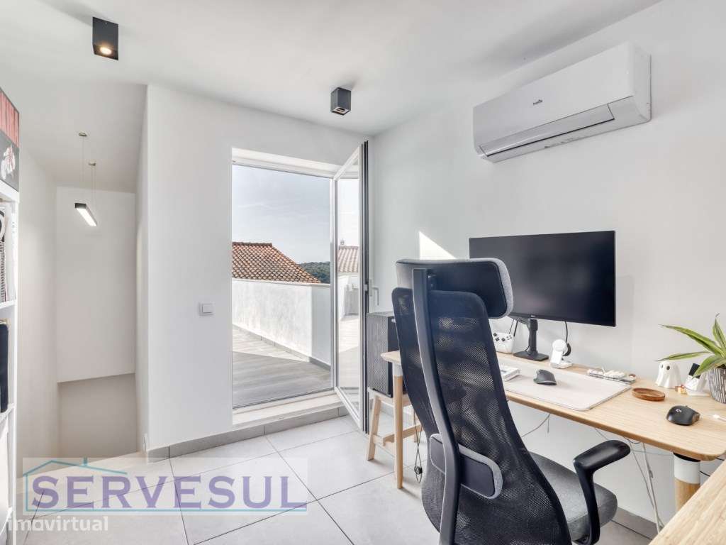 Moradia Nova e Moderna composta por 3 pisos com 2 quartos, com 91 m...-20