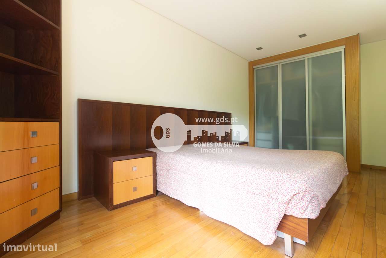 Apartamento T3 com excelentes áreas – Celeirós, Braga-19