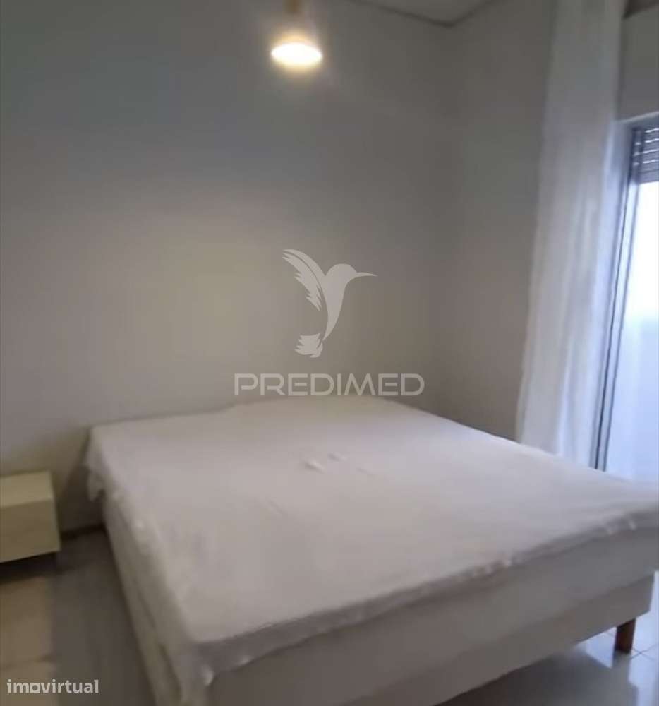 Apartamento T1 com Varanda Fechada junto ao Bonfim – Setúbal-14