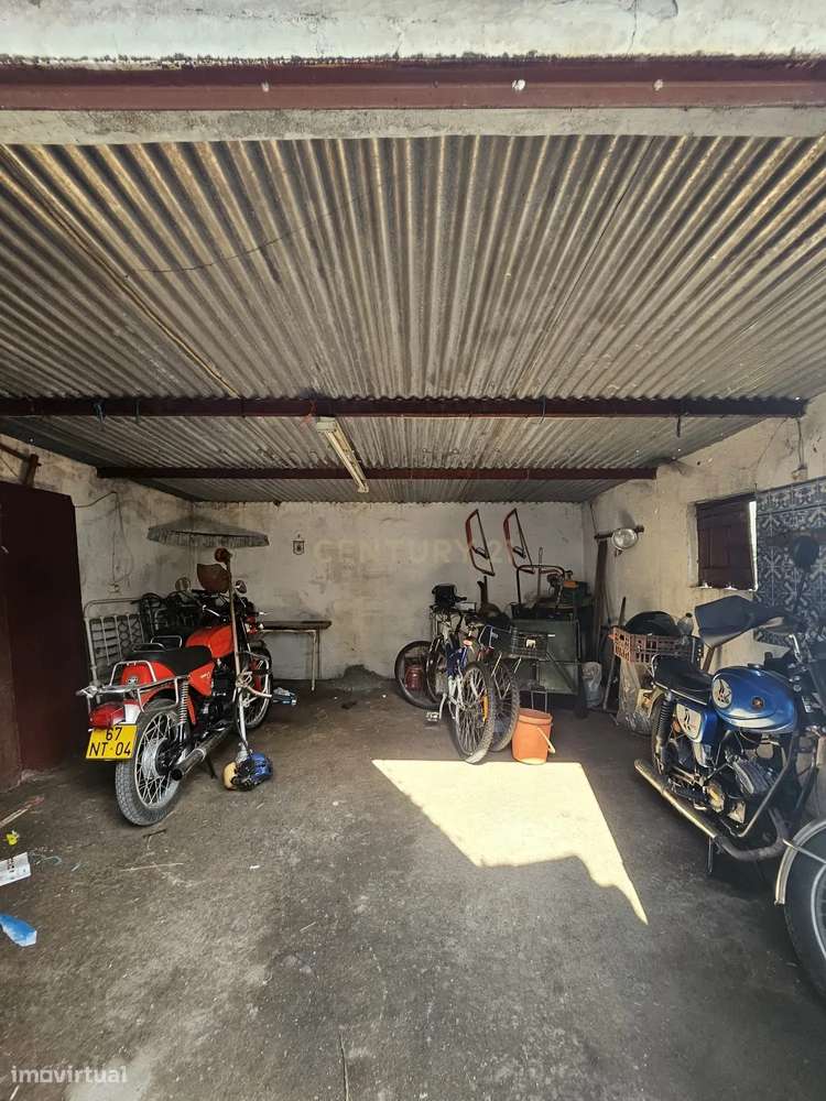Moradia T2 + 1 com Quintal, Garagem e Anexo Sabugueiro, Arraiolos-20