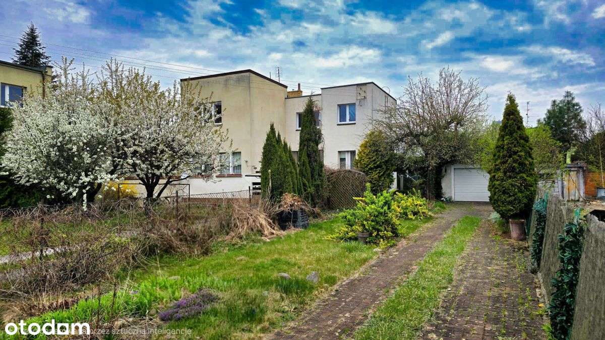 Sprzedam dom wolno stojący na Smochowicach