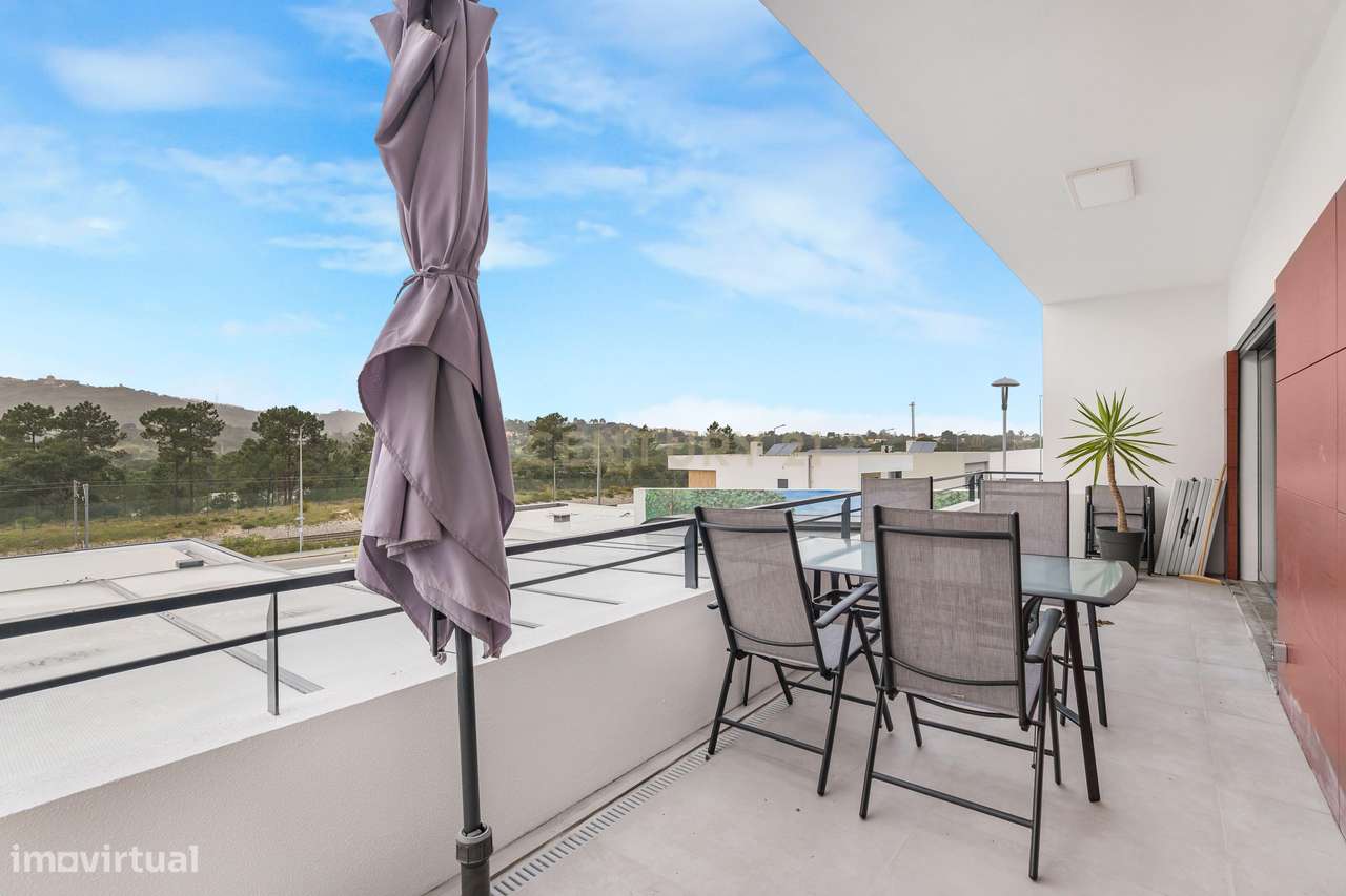 Qualidade de Vida e Bom Gosto nos Jardins de Santiago - 4 Quartos e 3-10