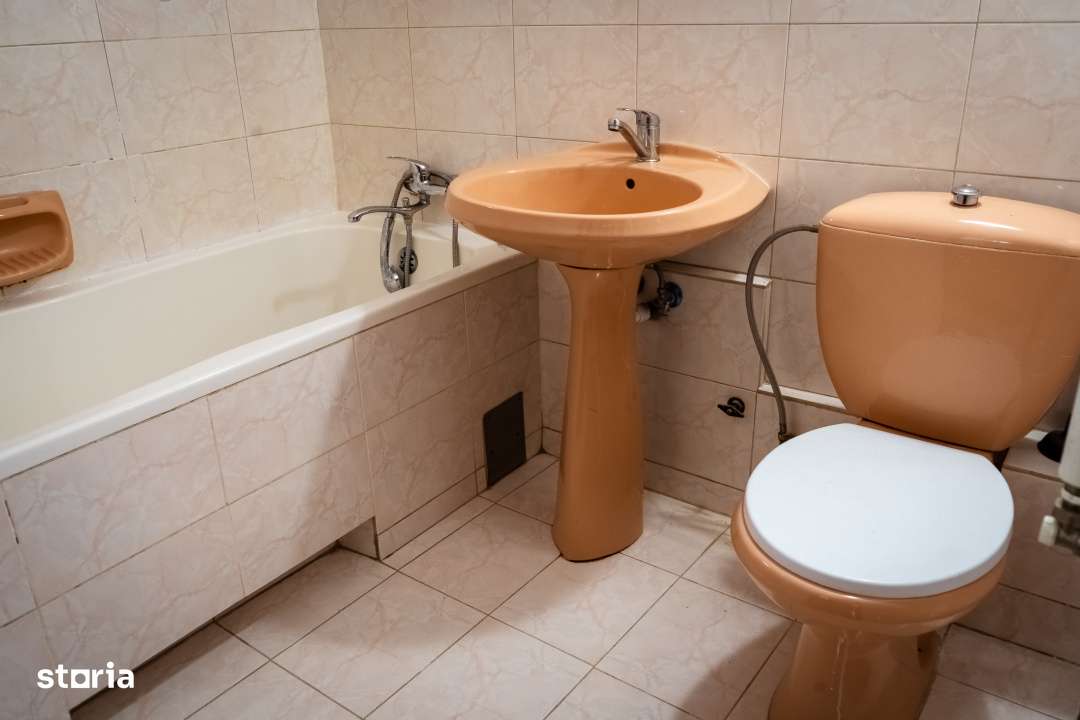 Decomandat - Spations - 2 bai - Langa Iulius Mall - Comision 0%-13