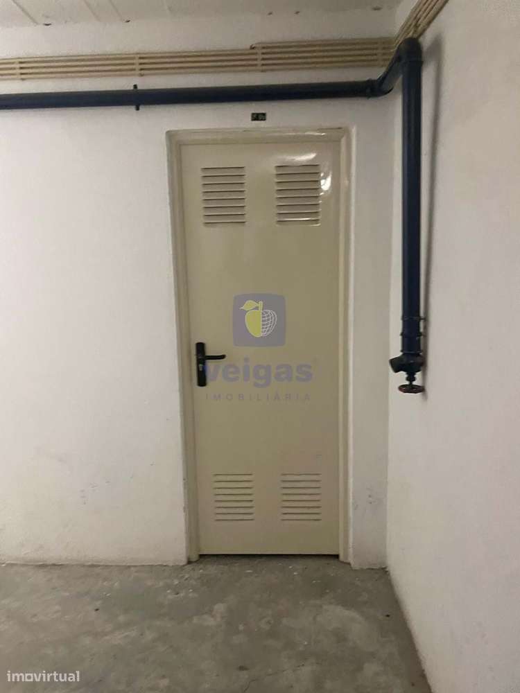 Apartamento T3 junto à Escola Ginestal Machado - Grande imagem: 5/19