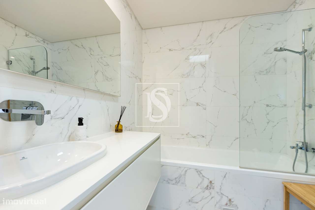 Moradia isolada, com piscina, Sintra-11