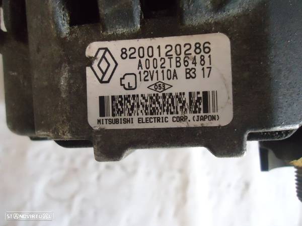 Alternador Renault Clio de 2002 - 4