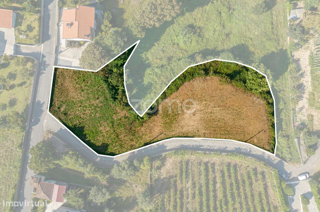 Terreno em Dornelas, Amares - Grande imagem: 4/16