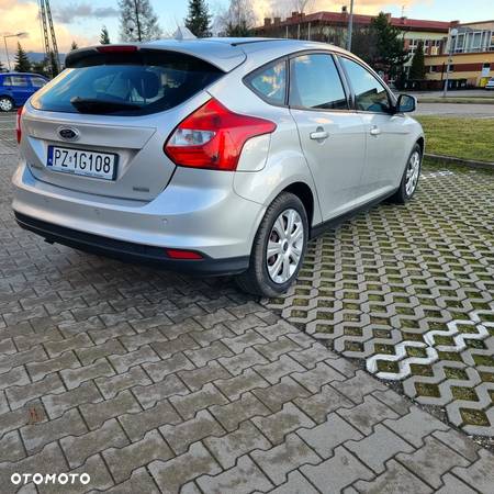 Ford Focus 1.0 EcoBoost Edition - 5