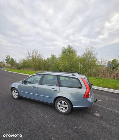 Volvo V50 1.8 Momentum - 4