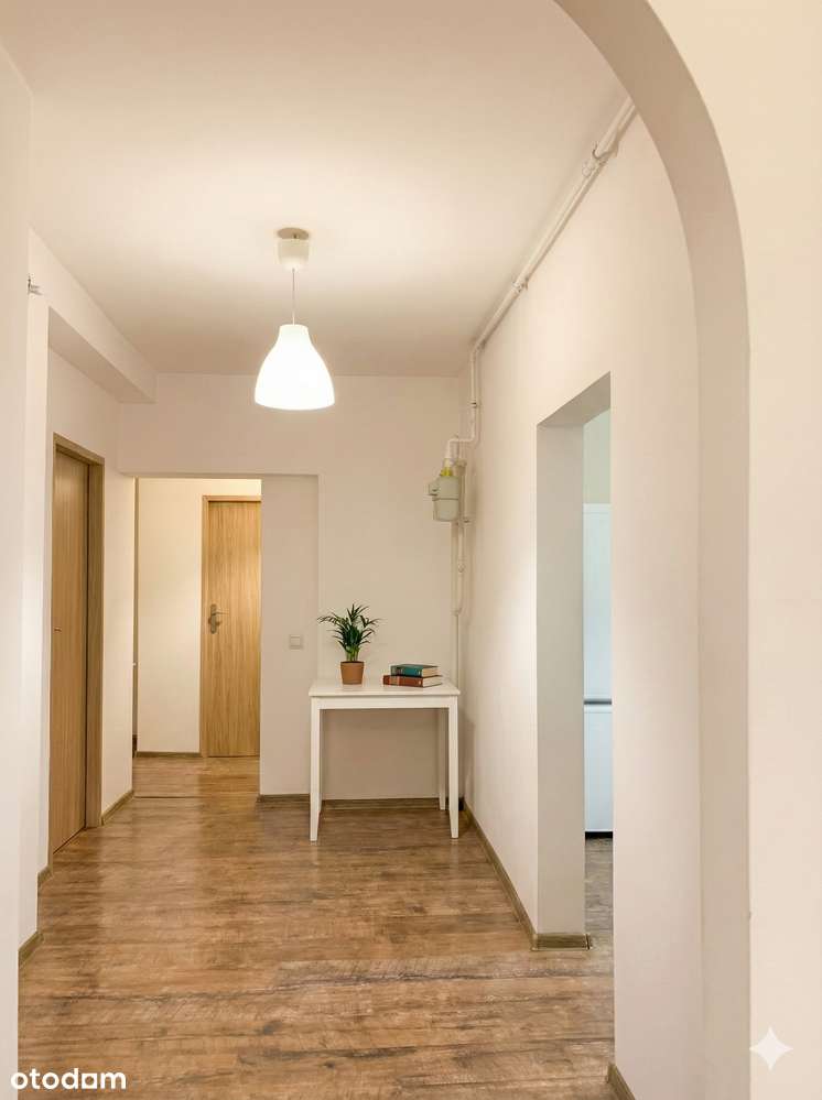 1 Maja , Katowice /7 pokoi / 2 łazienki/ gotowiec inwestycyjny-1