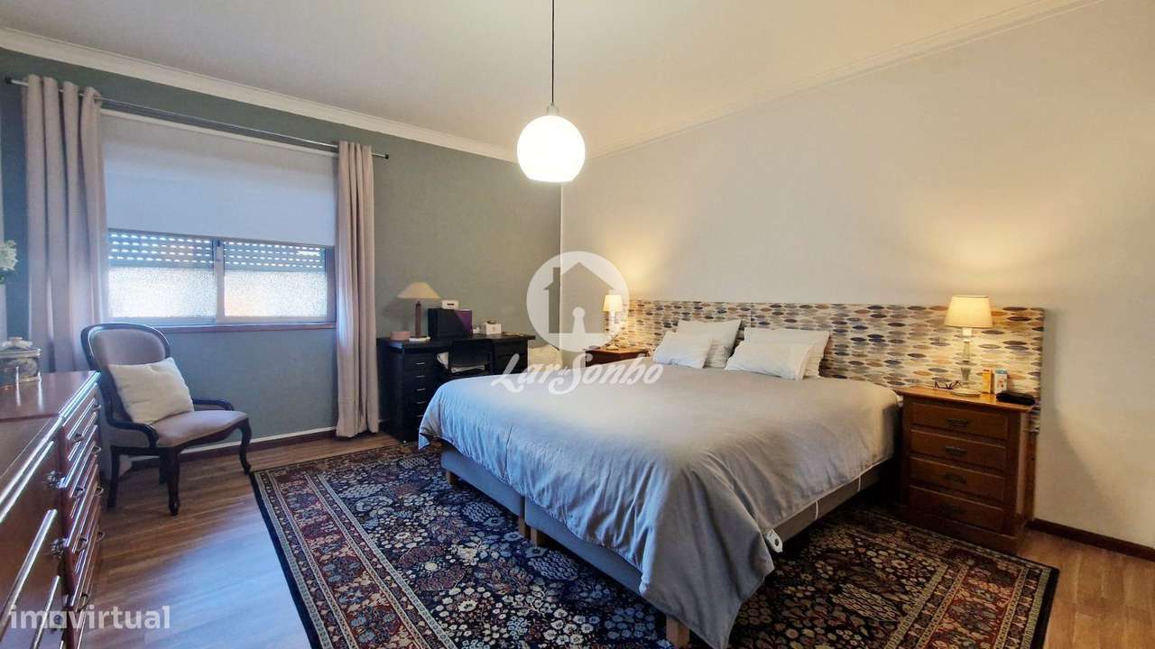 Apartamento T2 com Garagem, no centro de Gondomar - Grande imagem: 3/17