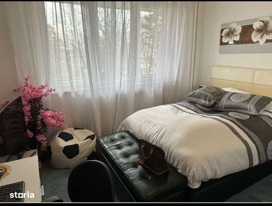 Apartament cu 2 camere la etaj intermediar, in zona Complexului Mercur - Imagine principală: 2/7