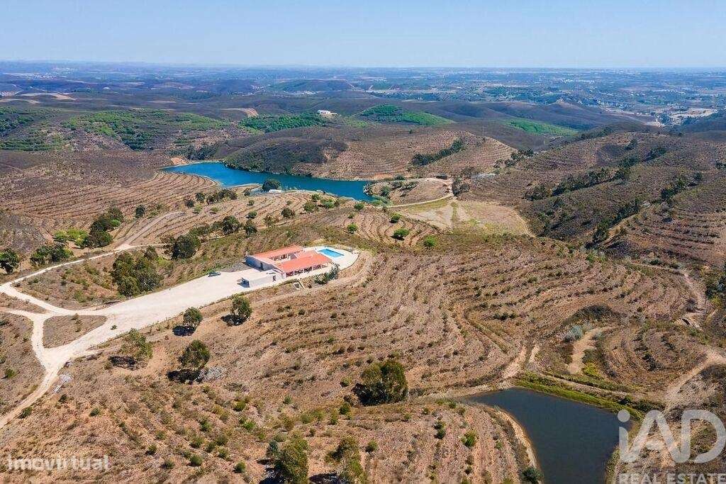 Moradia isolada T5 em Bensafrim e Barão de São João de 412 m2 - Grande imagem: 3/40