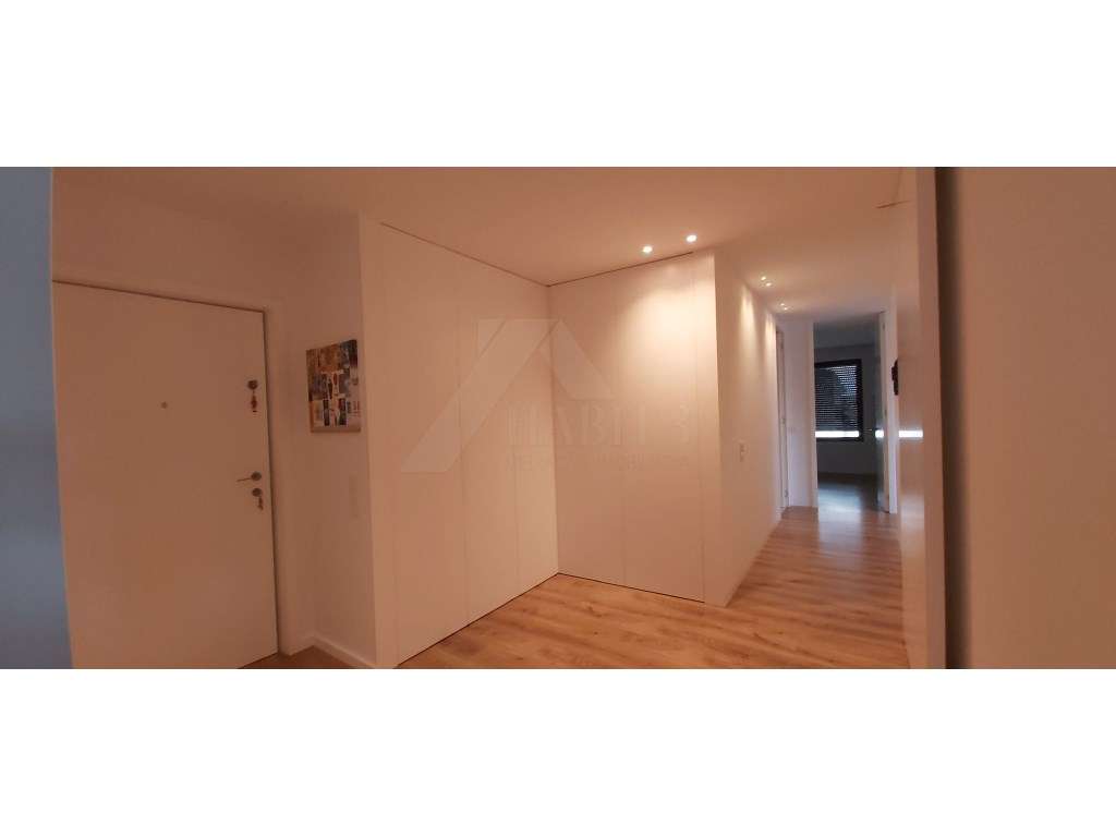 Apartamento T3 na Baldrufa-9