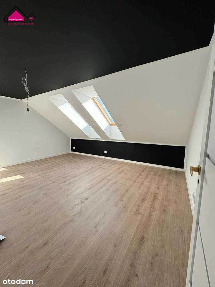 Nietuzinkowa nieruchomość w spokojnej okolicy-18