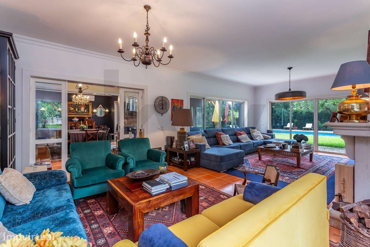 Moradia de Luxo T3 + 1 com Piscina e Jardim Privado em Alcabideche, Ca-23