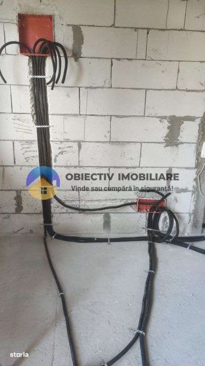 Casa + teren 2335 mp de vanzare – comuna Bodesti-7