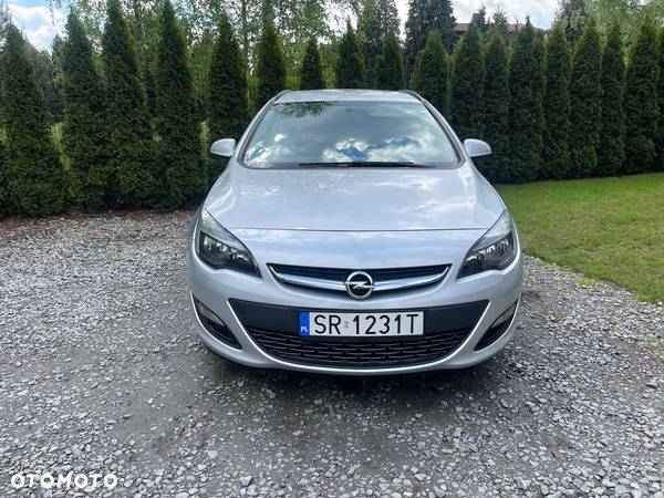 Opel Astra 1.6 Sports Tourer - 2