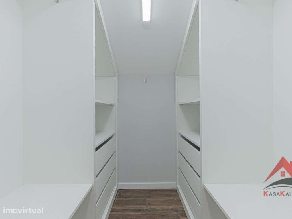 Oportunidade Única em Palmela Duas Moradias | Excelente Opção para ...-38