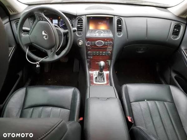 Infiniti QX50 3.7 GT Premium - 8