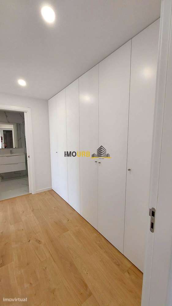 APARTAMENTO - T3 - NOVO - CENTRO DA CIDADE - LEIRIA-5