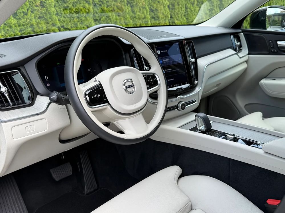 Volvo XC60 II B4 D AWD Geartronic Inscription 2023