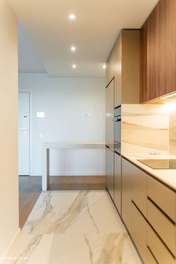 T2 Novo | 86 m² ABP | Varanda de 44 m² | Piscina Privativa Aquecida-6
