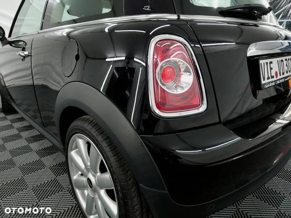 MINI Cooper Standard - 30